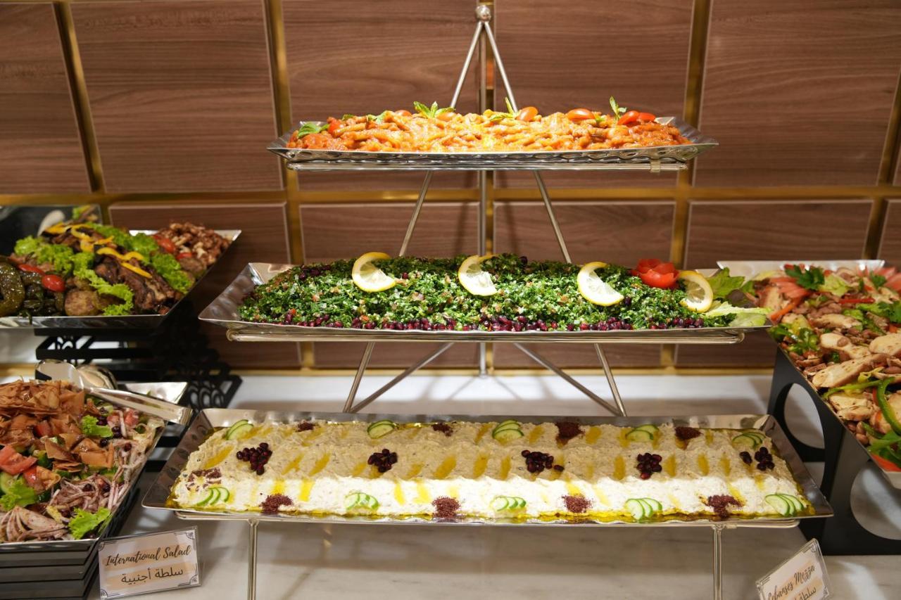 Royal Mansoura Residence Hotel Doha Bagian luar foto