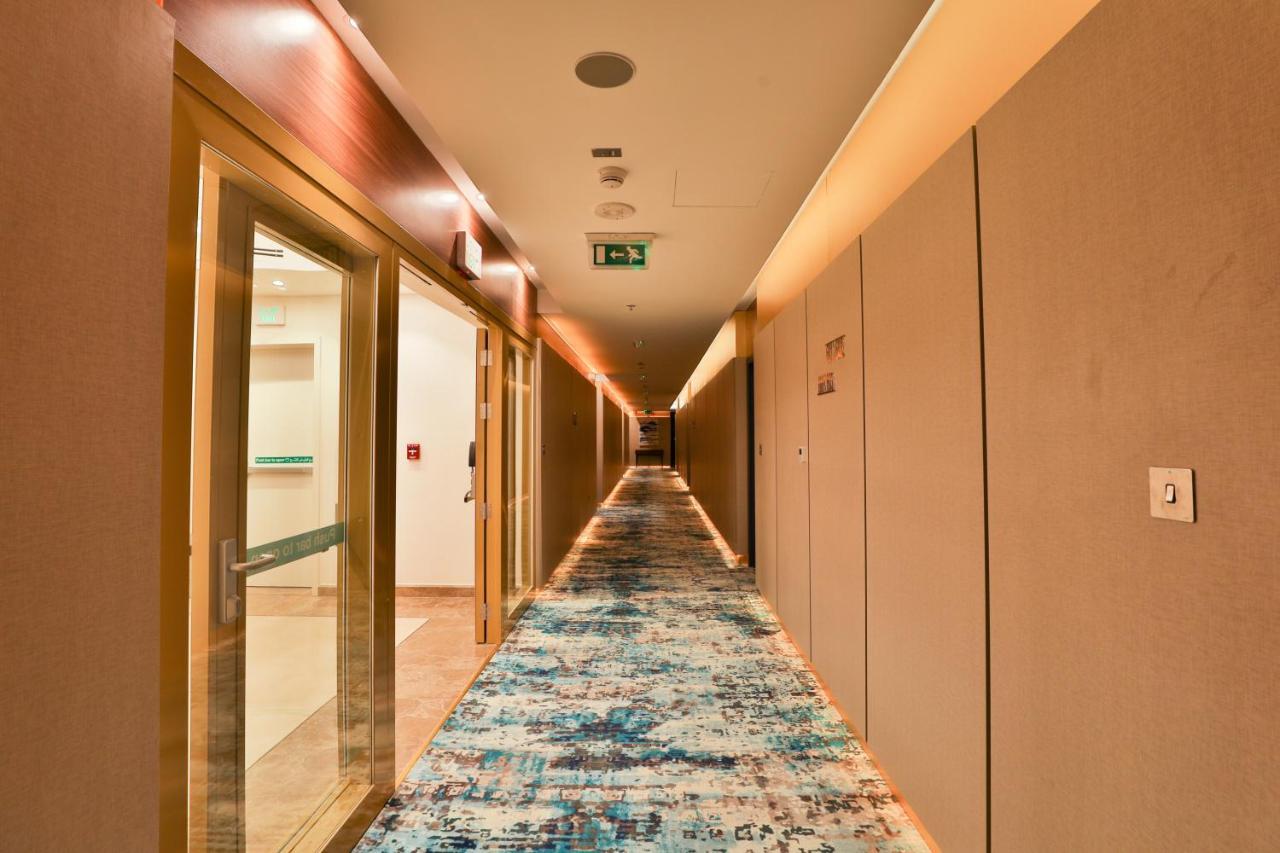 Royal Mansoura Residence Hotel Doha Bagian luar foto