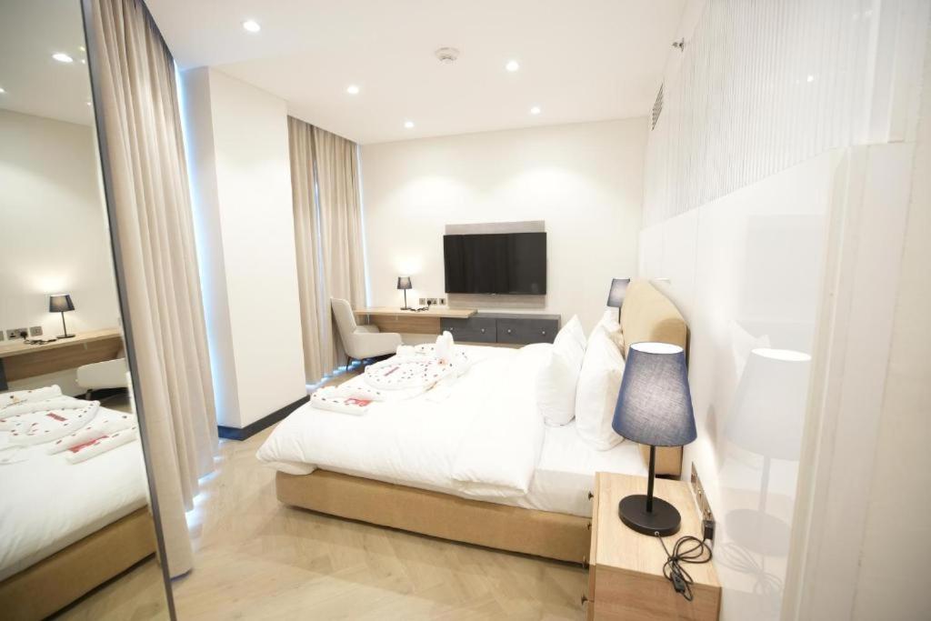 Royal Mansoura Residence Hotel Doha Bagian luar foto